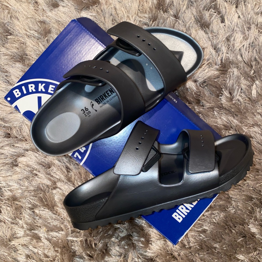 Women’s Graphite Birkenstock Sandals (Size 36)
